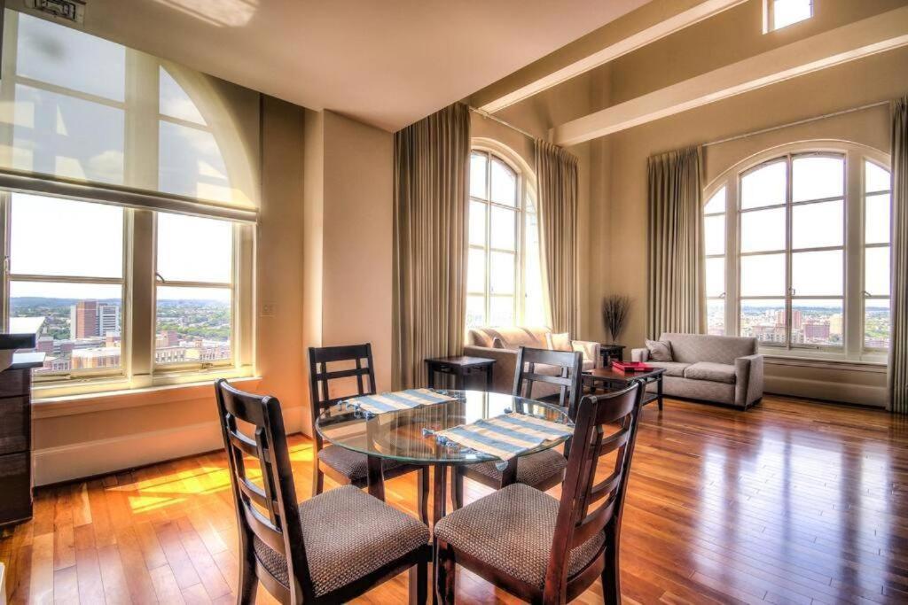 Harbor Apartments Free Indoor Parking Baltimore Bagian luar foto